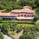 Arianna 17 Paleokastritsa